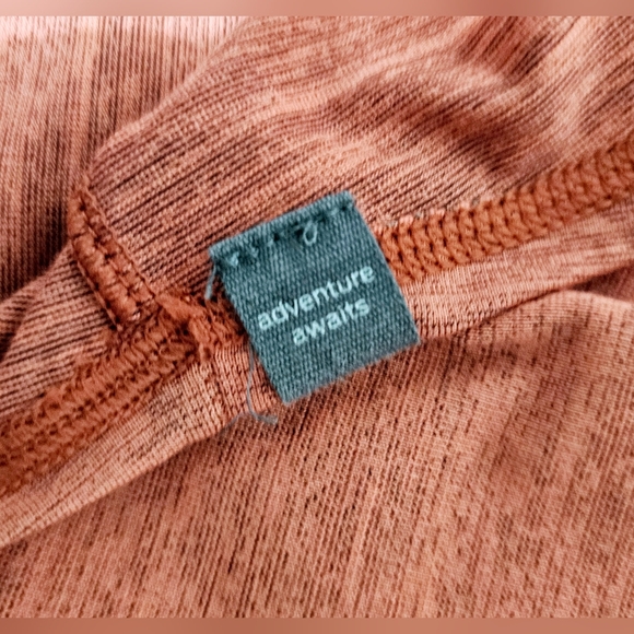 TITLE NINE ATHLETIC TANK TOP - Picture 7 of 12